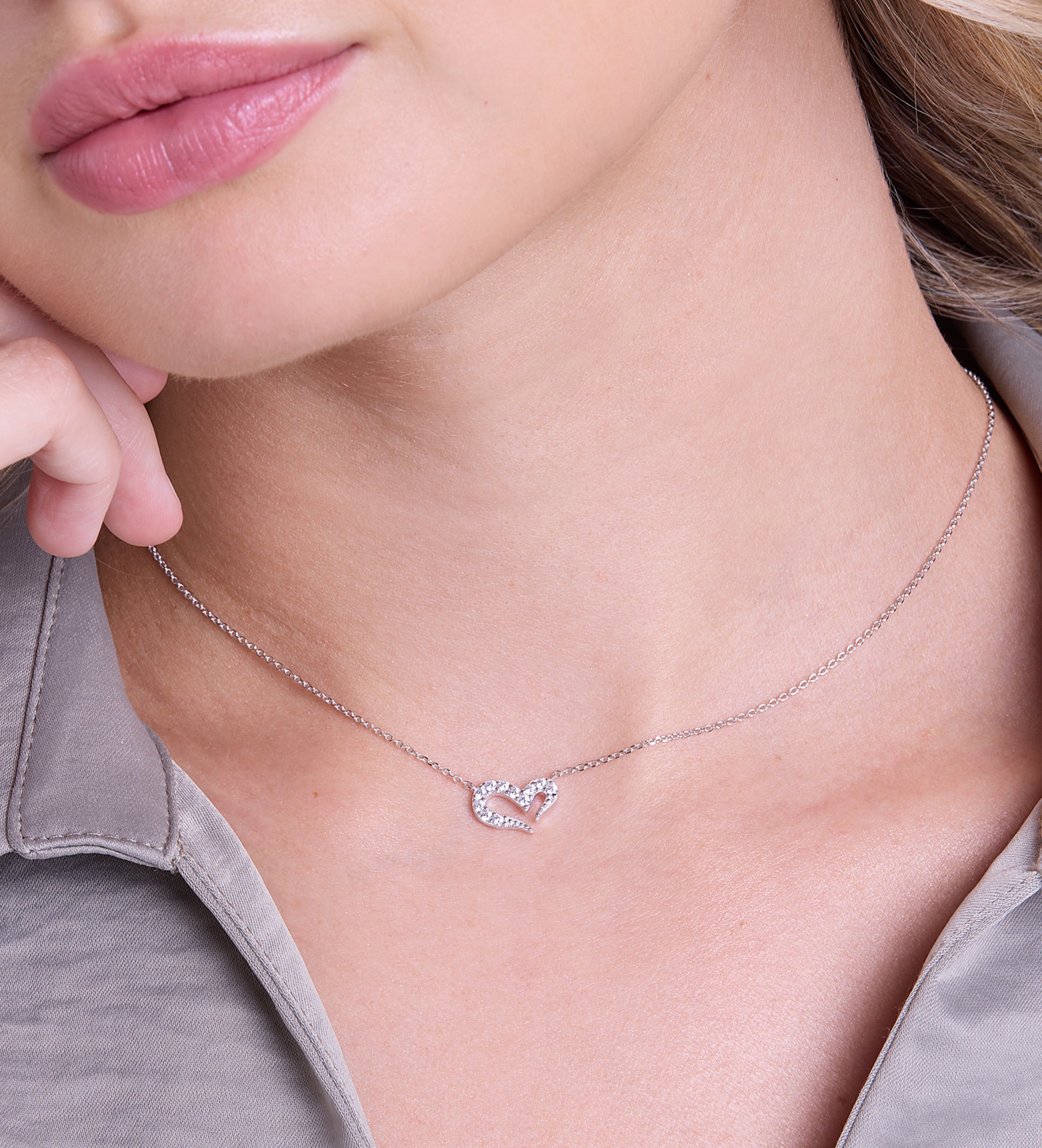 Pave Heart Silhouette Necklace in Rhodium Plating on 925 Silver - Ash & Harry