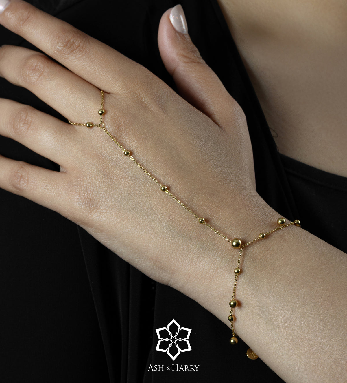 Dotted Bead Hand Chain in Gold - Ash & Harry