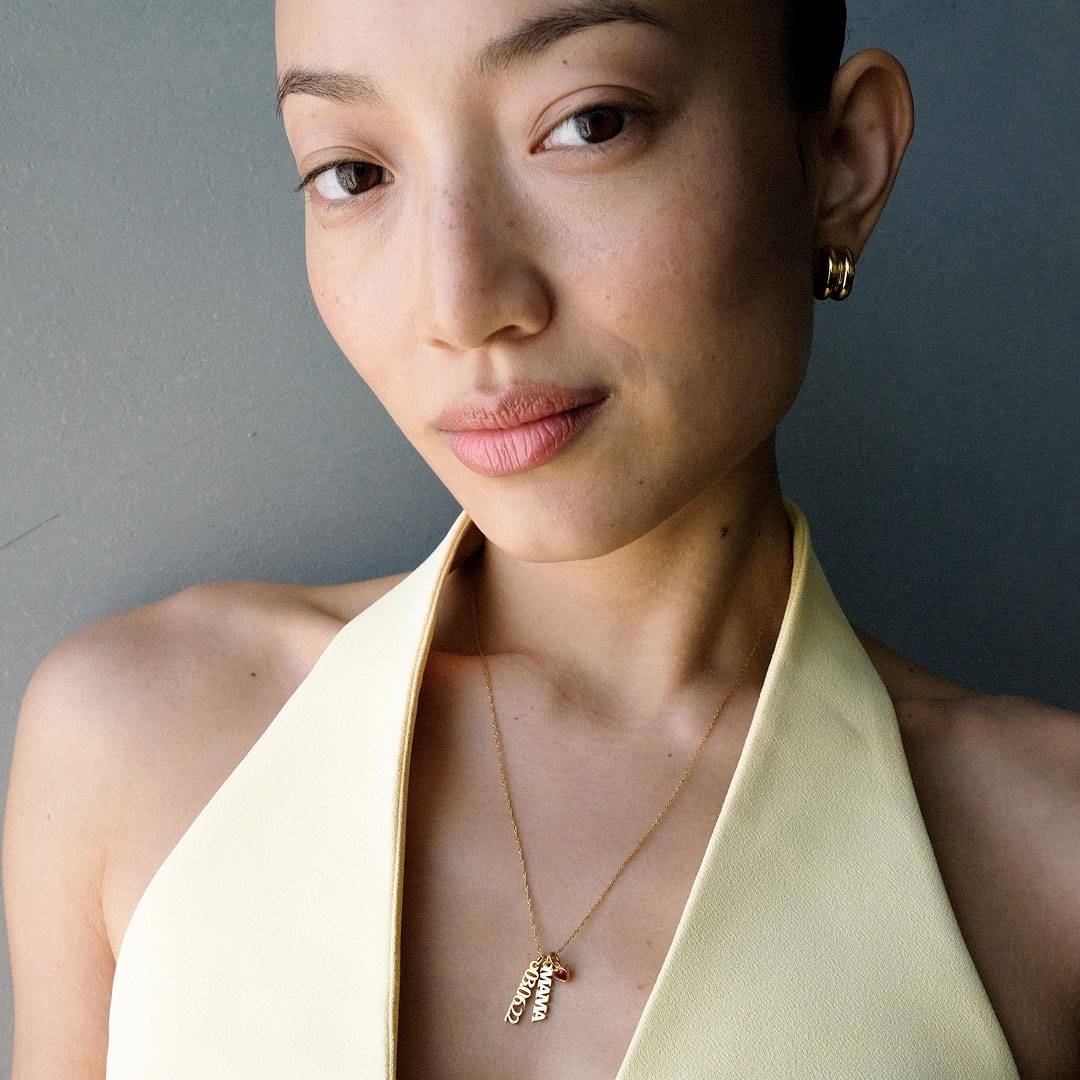 Vertical Name Necklace With Heart Shaped Gemstone - 18K Gold Vermeil